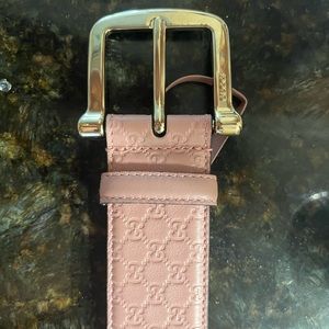 Pink square buckle Gucci belt